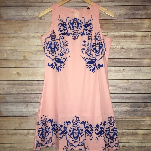 Dresses & Skirts - Beautiful Pink and Blue Summer Dress